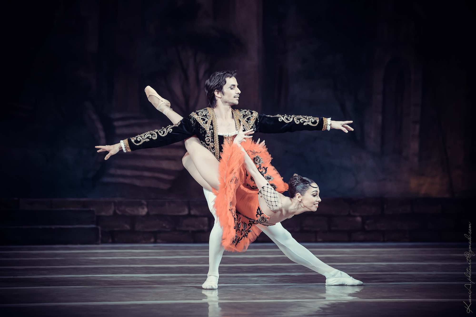 Grand Kyiv Ballet